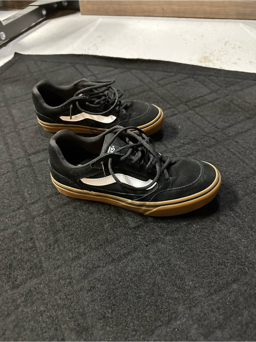 Vans Fairview Deluxe skate shoes us8